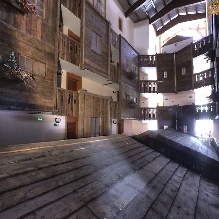 Aparthotel Le Cheval Blanc - Village Montana Val Thorens