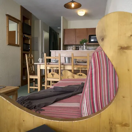 Le Cheval Blanc - Village Montana Апарт-готель Валь-Торанс