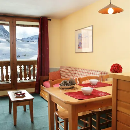 Апарт-готель Le Cheval Blanc - Village Montana 3*