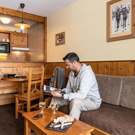 Le Cheval Blanc - Village Montana Lejlighedshotel 3*