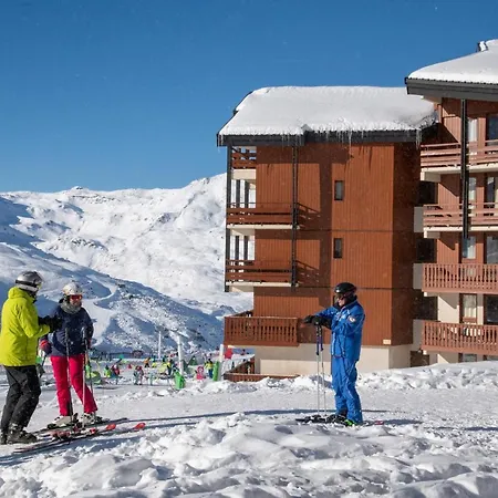 Le Cheval Blanc - Village Montana Lägenhetshotell 3*