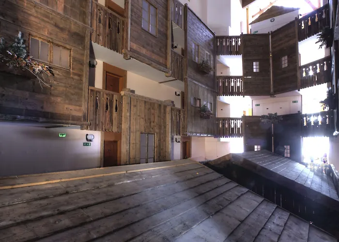 Apartmanhotel Le Cheval Blanc - Village Montana Val Thorens