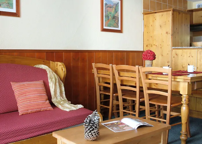 Le Cheval Blanc - Village Montana Apartmanhotel Val Thorens